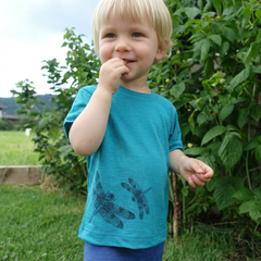 T-Shirt smaragd mit Libelle, Merinowolle & Seide (bio/GOTS)