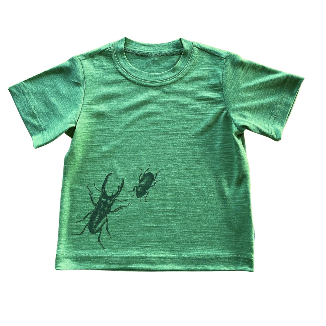 T-Shirt waldgrün mit Hirschkäfer, Merinowolle & Seide (bio/GOTS) - Glückskind - T-Shirt - 86-92